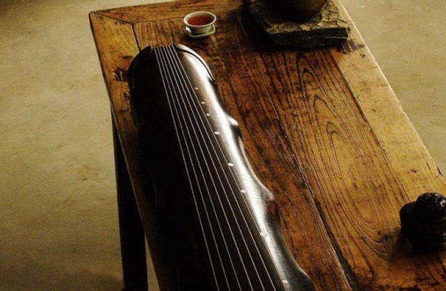 舟山市古琴蕴含的传统文化，一把古琴制备出来要两年的时间